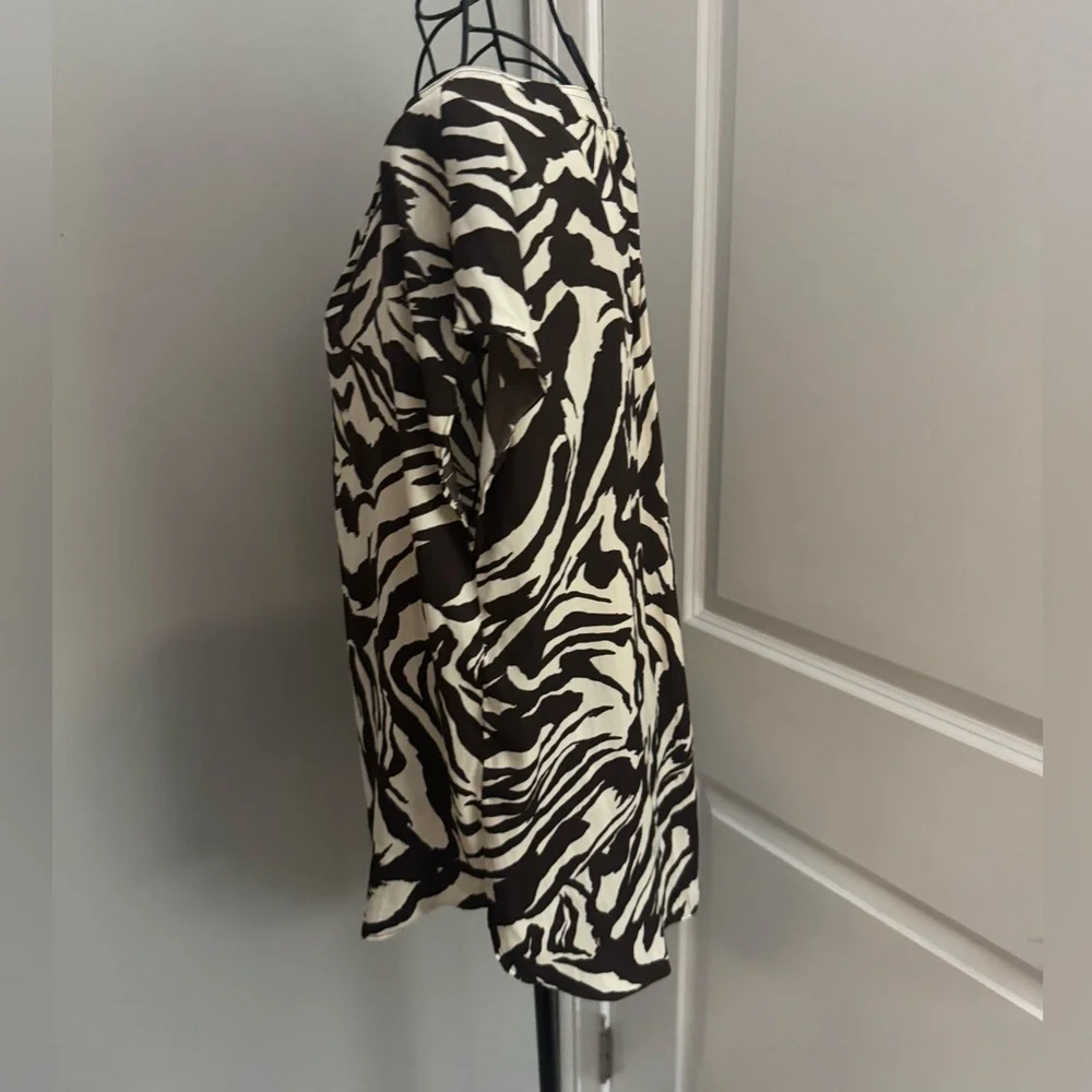 Joie Zebra Print Sleeveless Blouse Size Medium
